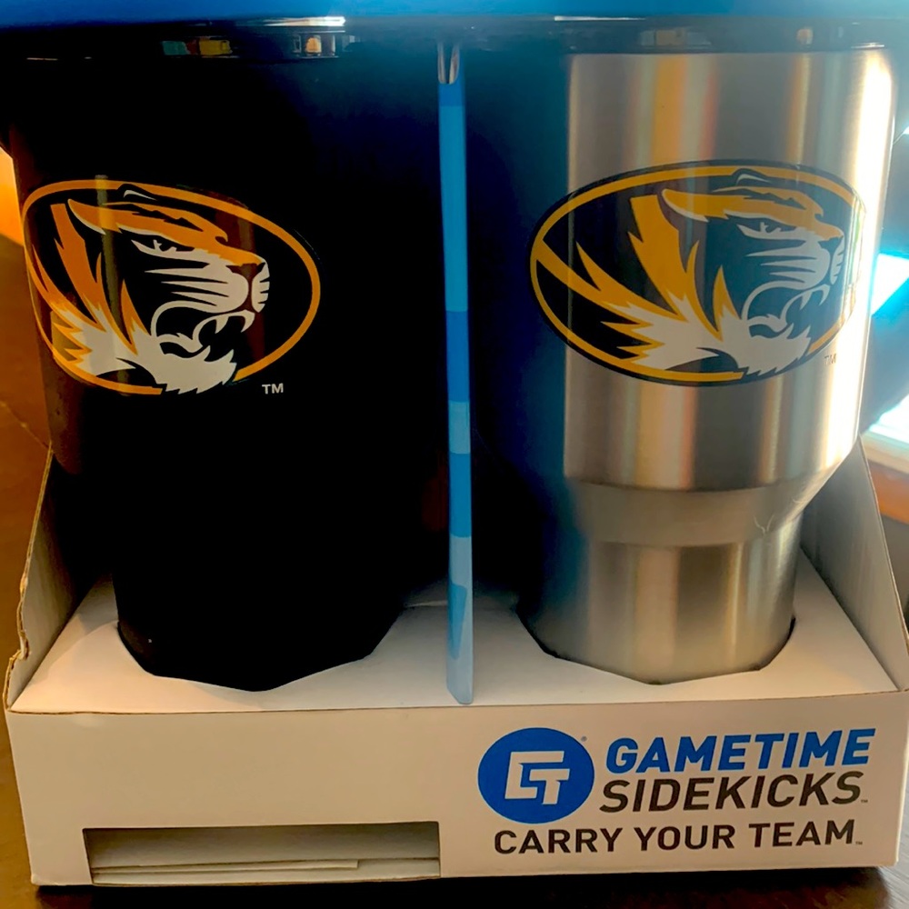 MISSOURI 30OZ BLACK TUMBLER & SILVER TuMBLER